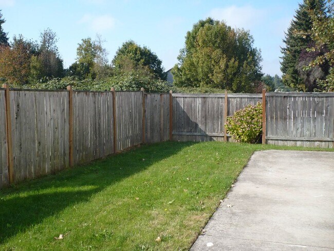 Building Photo - Attractive Santa Clara Home