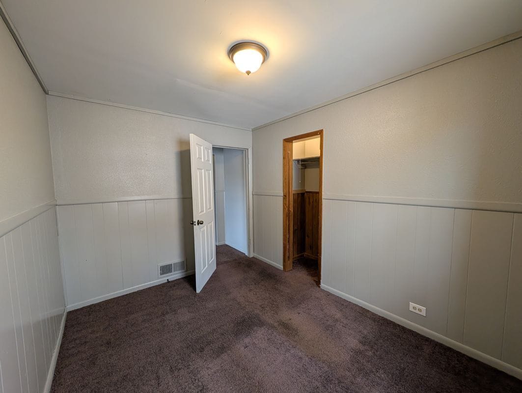 Building Photo - 1649 Florence St