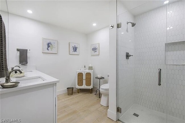 Building Photo - 1600 Curlew Ave