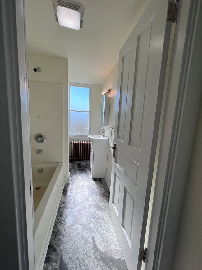 Building Photo - Updated 3 BR 2.5 bath house now available!