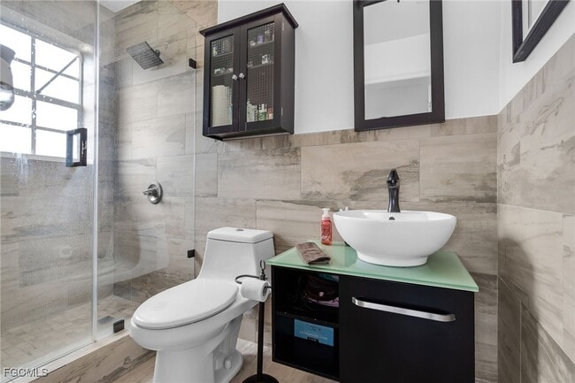 Building Photo - 1815 SW 85th Ct