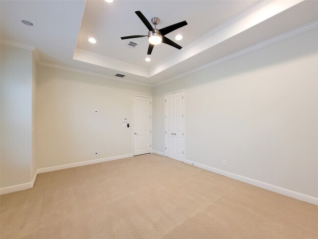 Building Photo - 5520 Kiam St