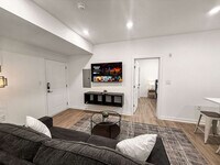 Building Photo - 1427 Germantown Ave