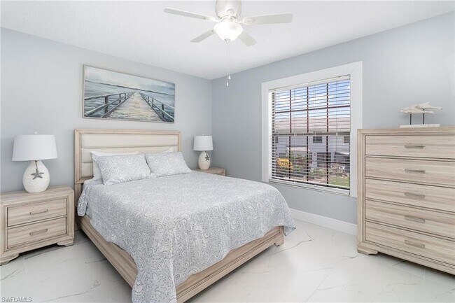 Building Photo - 146 Clyburn Way W