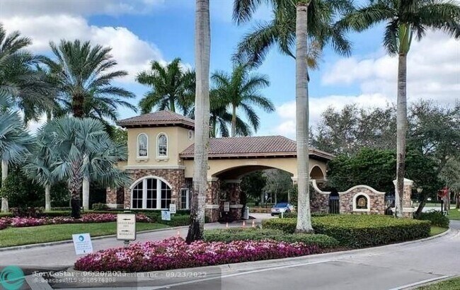 Building Photo - 5784 NW 120th Ave