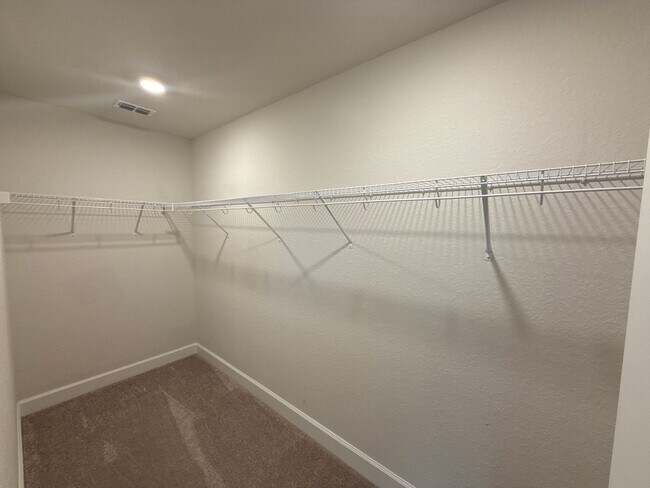 Building Photo - Truly Stunning 4-bedroom, 3-bathroom, 2 car garage in the beautiful new community of Villimar