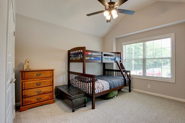 Building Photo - 715 Jodine Ann Dr