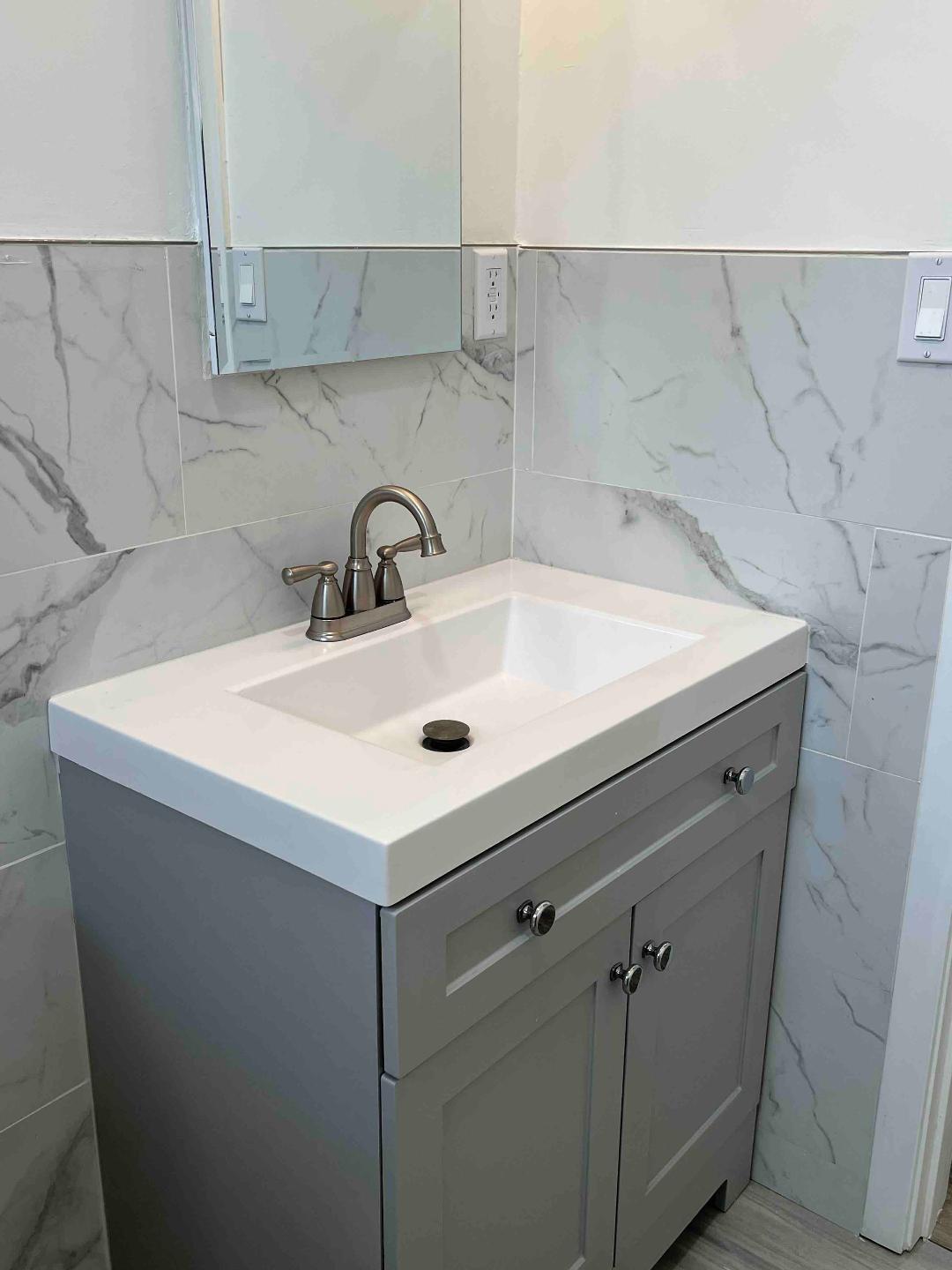 Building Photo - 1929 S Corning St