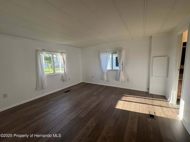 Building Photo - 22 Hamilton Ave