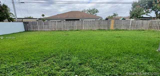 Building Photo - 11181 SW 63rd Ter