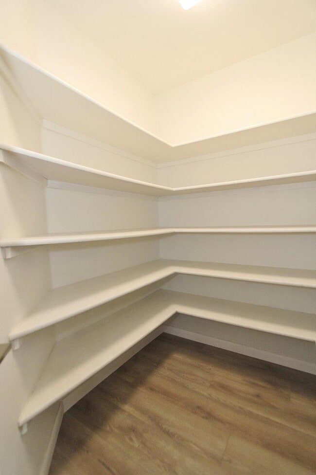 Building Photo - 2610 N Shoveler Way