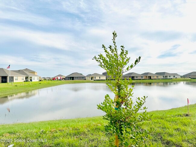 Building Photo - 1256 Dugan CIR SE