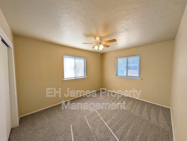 Building Photo - 3209 S 88th E Ave