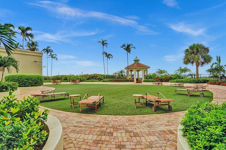 Building Photo - 610 W Las Olas Blvd