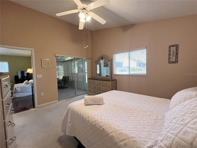 Building Photo - 1918 NW 50th Cir