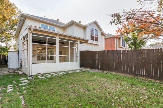 Building Photo - 1728 Creekpoint-