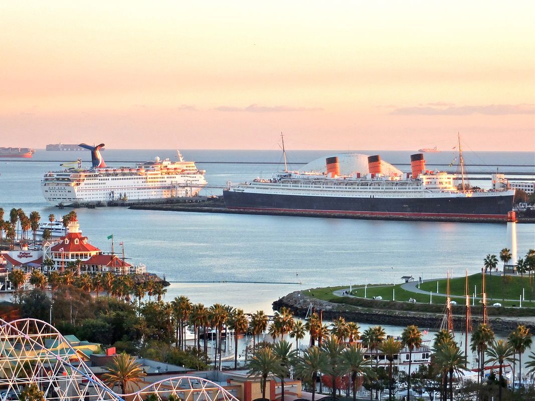 Building Photo - 420 Redondo Ave