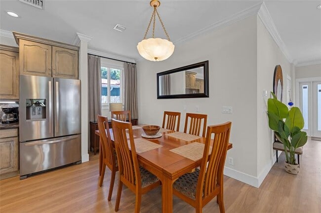 Building Photo - 4601 Bougainvilla Dr