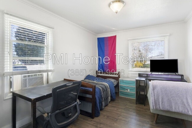 Building Photo - 732 Campbell Heights