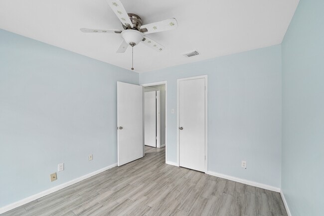 Building Photo - 10623 Wickersham Ln