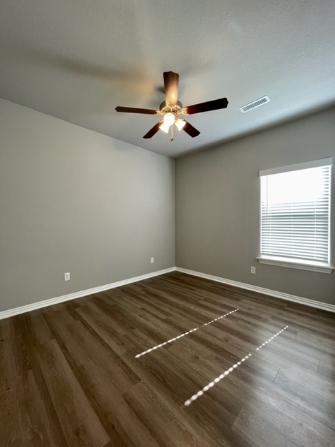 Building Photo - 310 Williams ct