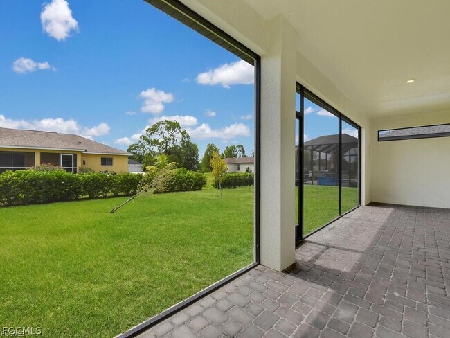 Building Photo - 4128 NE 21st Ave