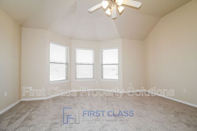 Building Photo - 3325 NW 177th Ct