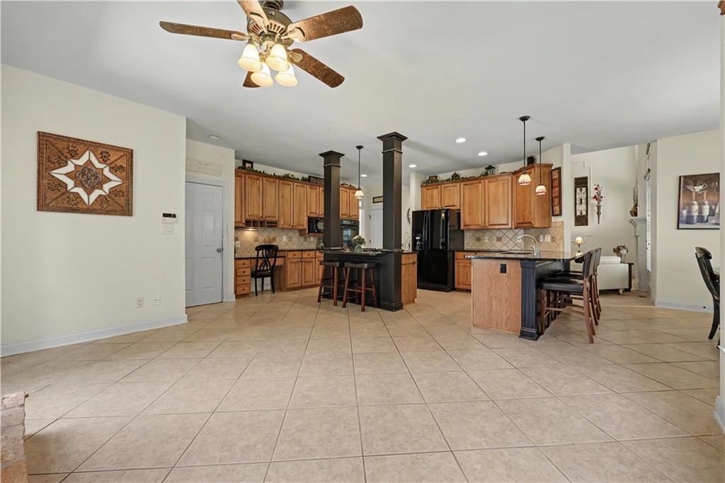 Building Photo - 4030 Greenside Ct