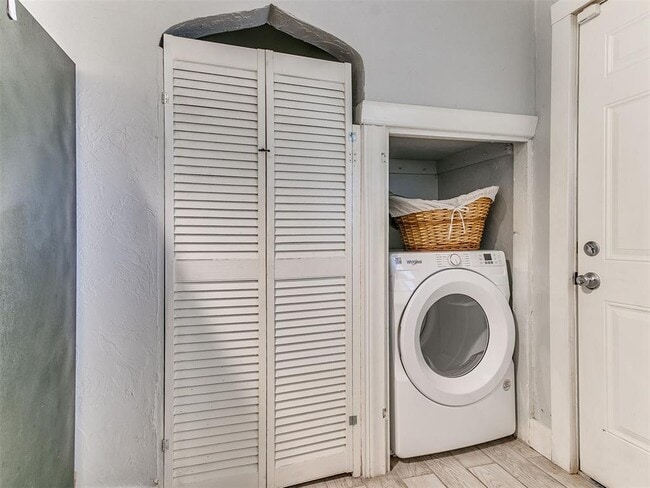 Building Photo - 1628 NW 17th St