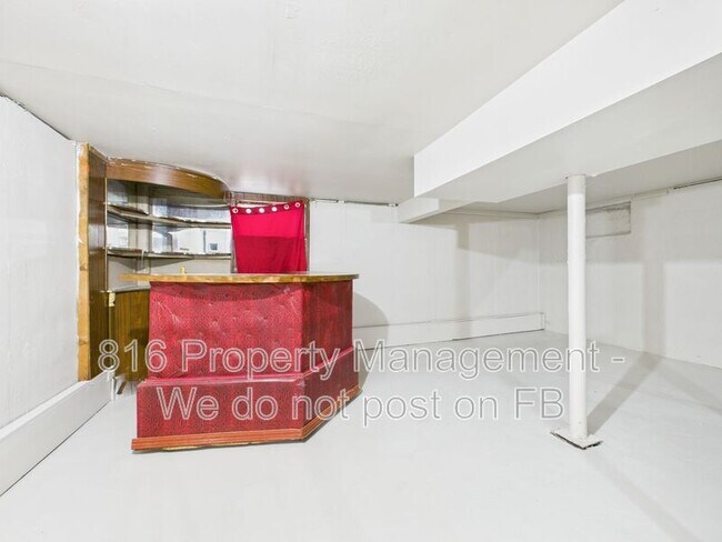 Building Photo - 4036 Cleveland Ave.