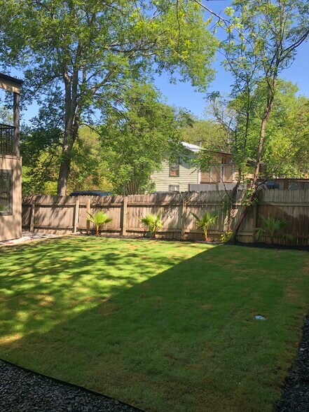 Building Photo - 2830 Salado St