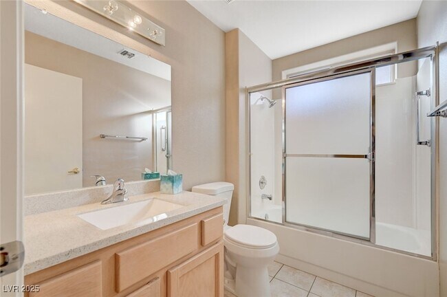 Building Photo - 9356 Villa Ridge Dr