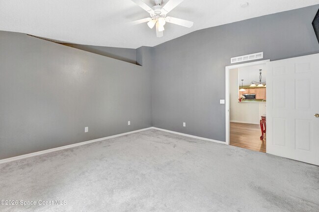 Building Photo - 1652 La Maderia Dr