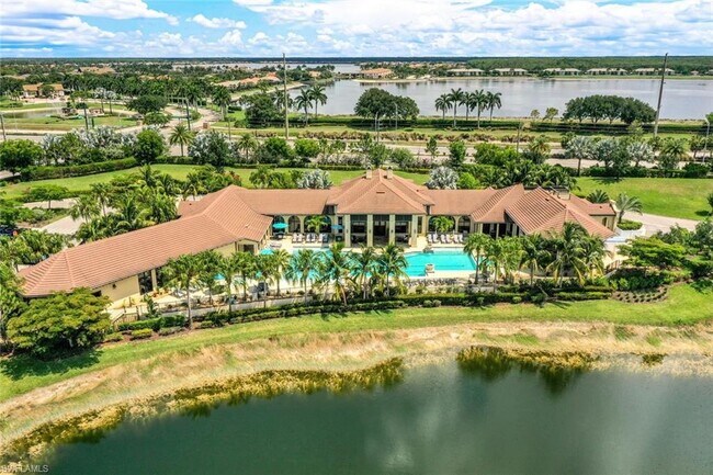 Building Photo - 2375 Montserrat Ln