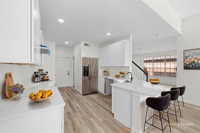 Building Photo - 945 Azalia Dr