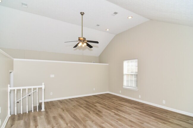 Building Photo - 125 Cartwright Pkwy