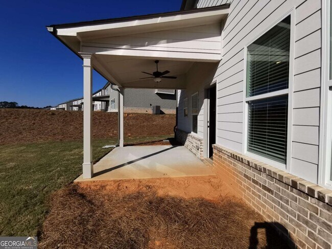 Building Photo - 38 Longhorn Wy