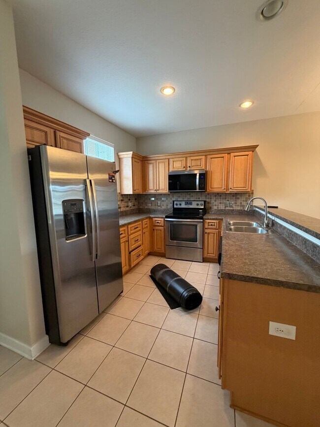 Building Photo - 410 Conley Dr