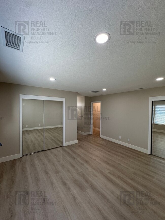 Building Photo - Remodeled Single-Story Corner Lot Home wit...