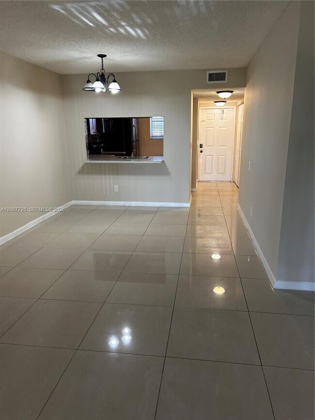 Building Photo - 713 NW 103rd Terrace