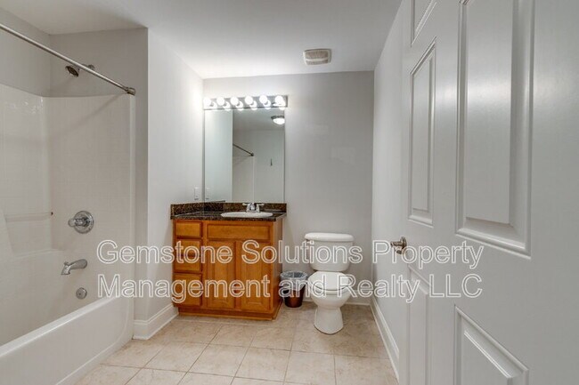 Building Photo - 3201 Aspen Grove Dr