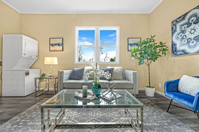 Building Photo - 3589 21st St