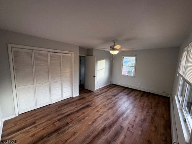Building Photo - 30 Martin St