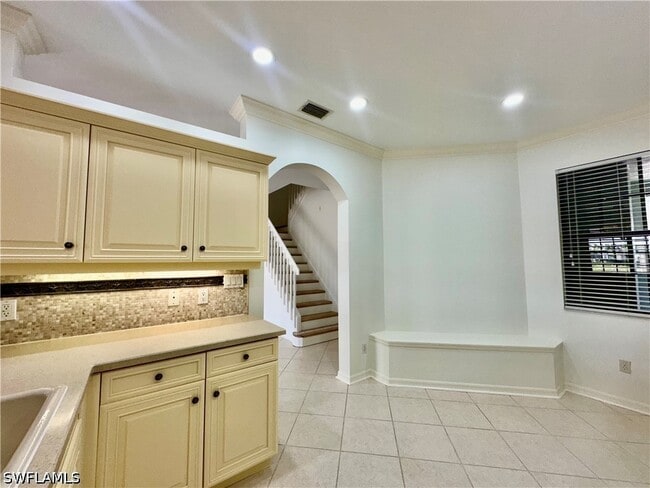 Building Photo - 15031 Summit Pl Cir