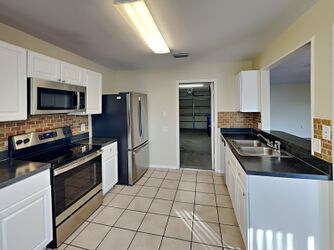 Building Photo - 12514 Dawn Vista Dr