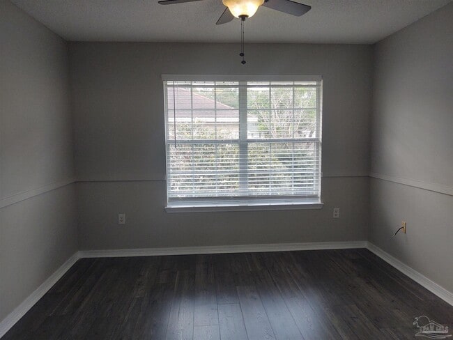 Building Photo - 6351 Cottage Woods Dr