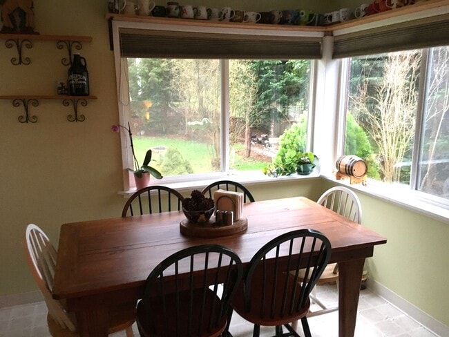 Building Photo - Charming 3 Bedroom, 2 Bathroom House near Fairhaven!! Check out our virtual Tour!