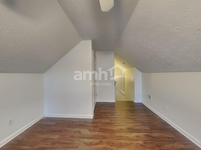 Building Photo - 951 Garden Oak Ct