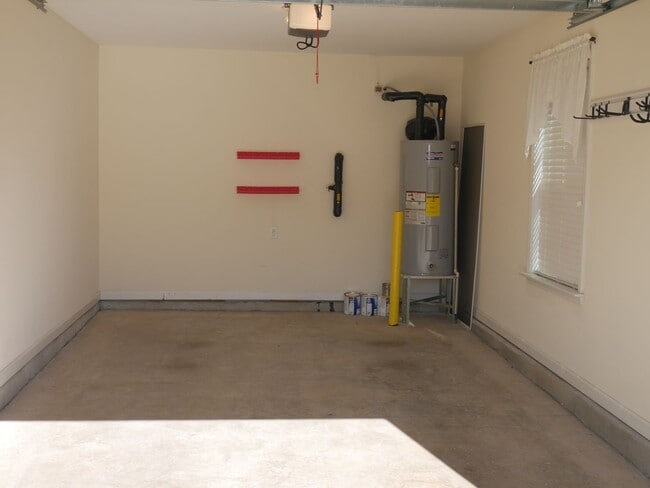 Building Photo - 3225 Hyde Pl Cir