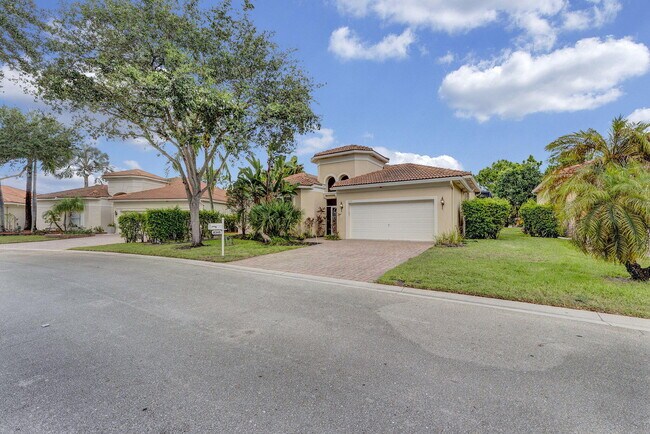 Building Photo - 8345 Pine Cay